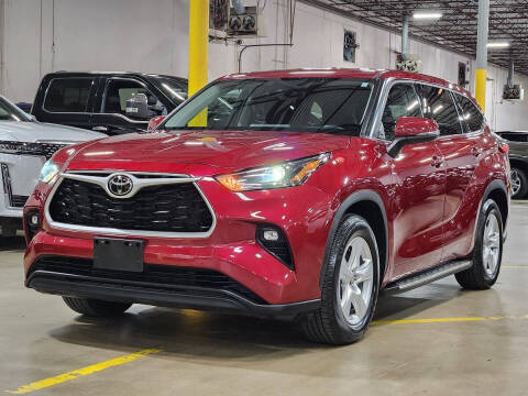 2022 Toyota Highlander LE