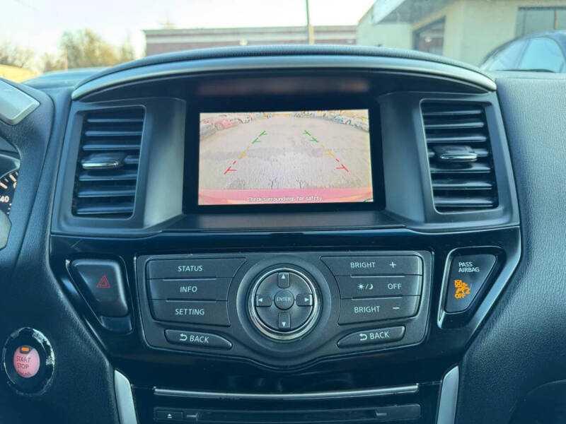 2015 Nissan Pathfinder