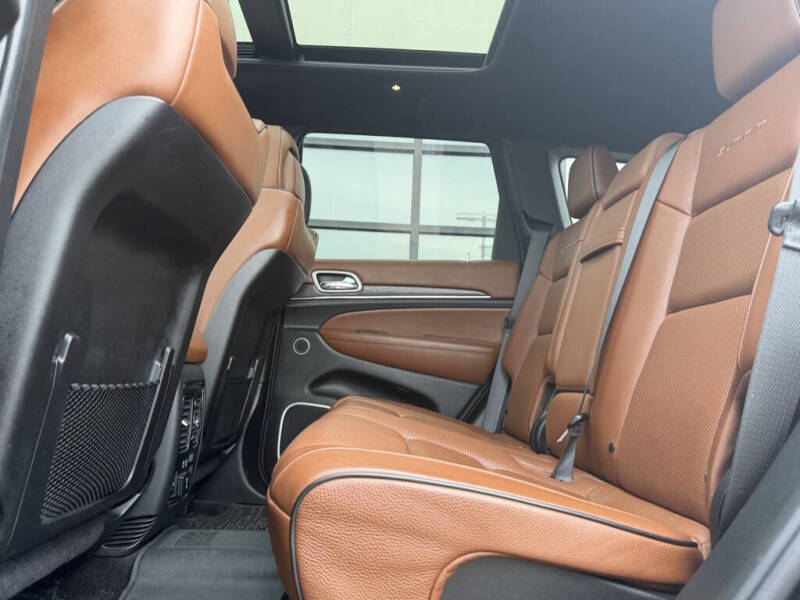 2019 Jeep Grand Cherokee Summit