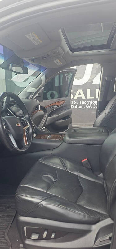 2020 Cadillac Escalade Luxury