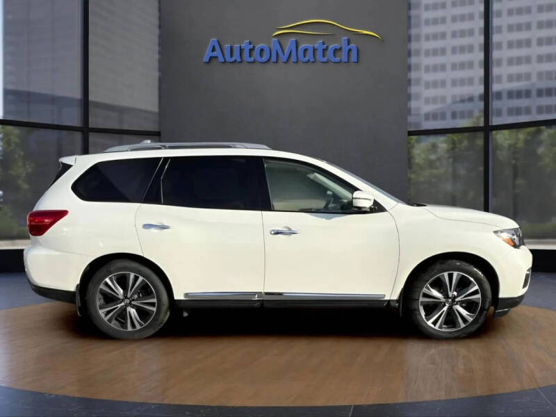2019 Nissan Pathfinder Platinum