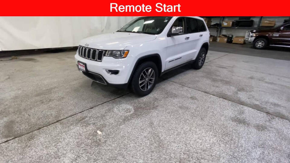 2018 Jeep Grand Cherokee for sale at Victoria Auto Sales in Victoria, MN