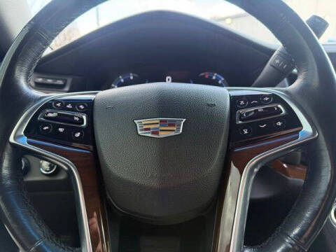 2019 Cadillac Escalade Luxury