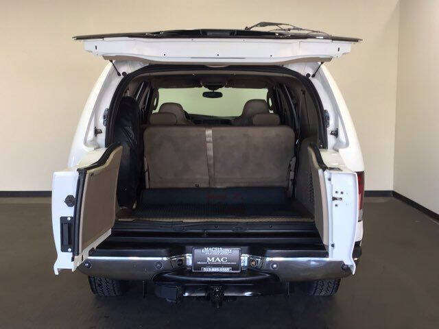 2003 Ford Excursion XLT