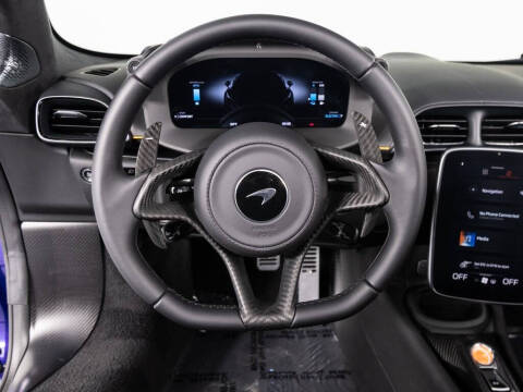 2025 McLaren Artura Spider