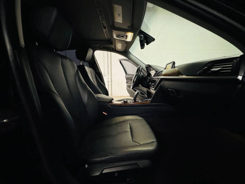 2014 BMW 3 Series 328i
