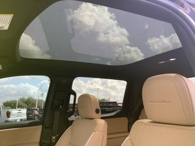 2025 GMC Sierra EV Denali