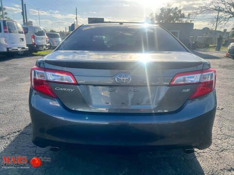 2012 Toyota Camry SE V6