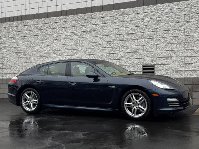 2013 Porsche Panamera 4