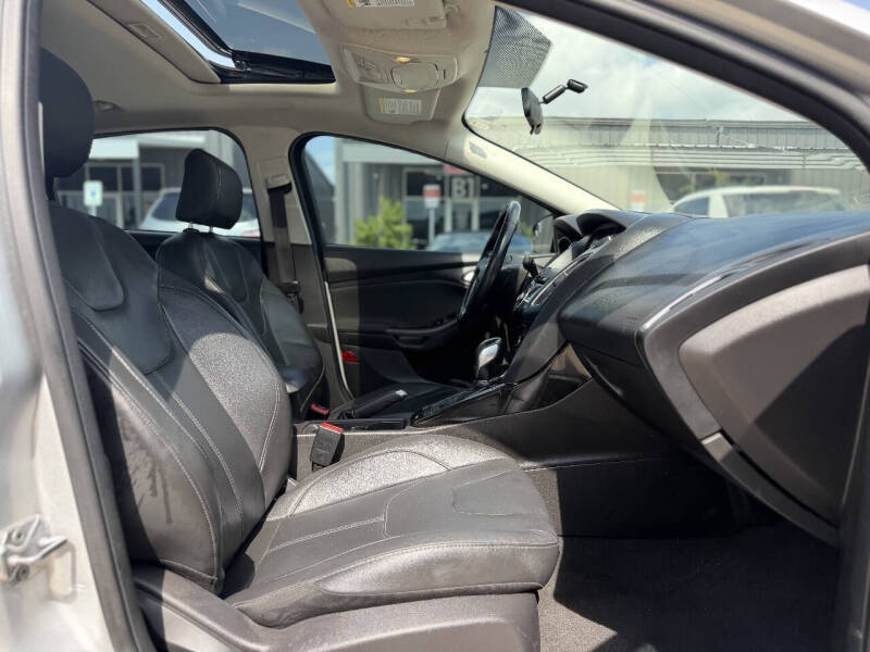 2016 Ford Focus Titanium