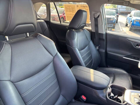 2019 Toyota RAV4 Limited