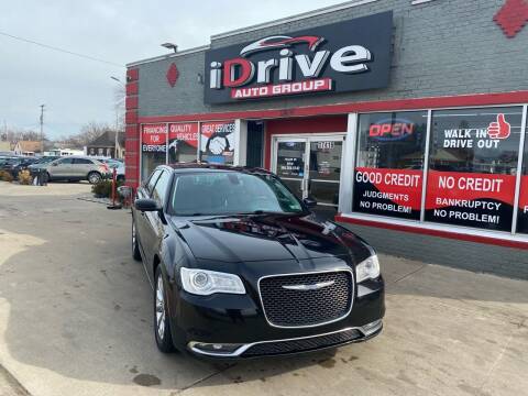 2017 Chrysler 300 for sale at iDrive Auto Group in Eastpointe MI