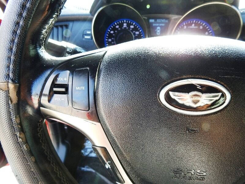 2013 Hyundai Genesis Coupe  - $13,900