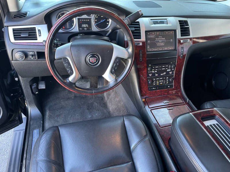 2014 Cadillac Escalade ESV Premium