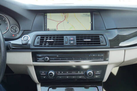 2013 BMW 5 Series 528i