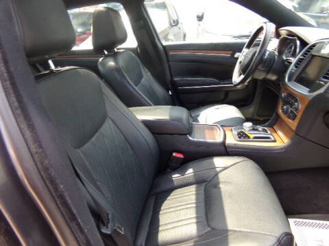 2015 Chrysler 300 C Platinum