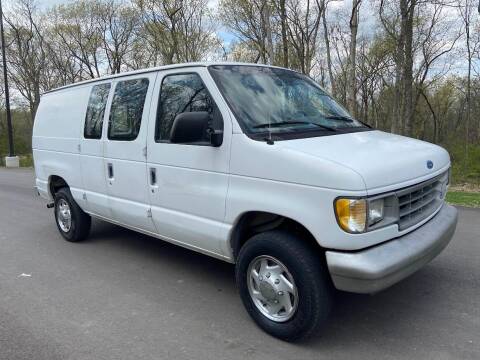 1996 Ford E-250 for sale at PRATT AUTOMOTIVE EXCELLENCE in Cameron MO