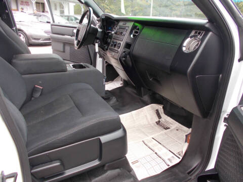 2016 Ford Expedition XL Fleet