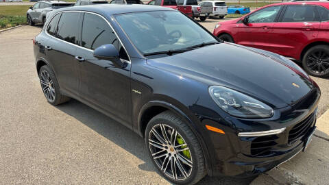 2016 Porsche Cayenne S E-Hybrid