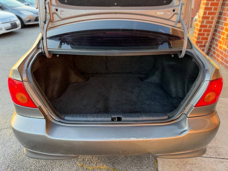2004 Toyota Corolla S