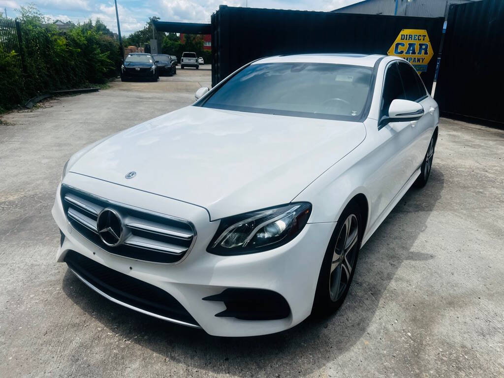 Off white 2019 Mercedes-Benz E-Class E 300 E 300 4dr Sedan 1