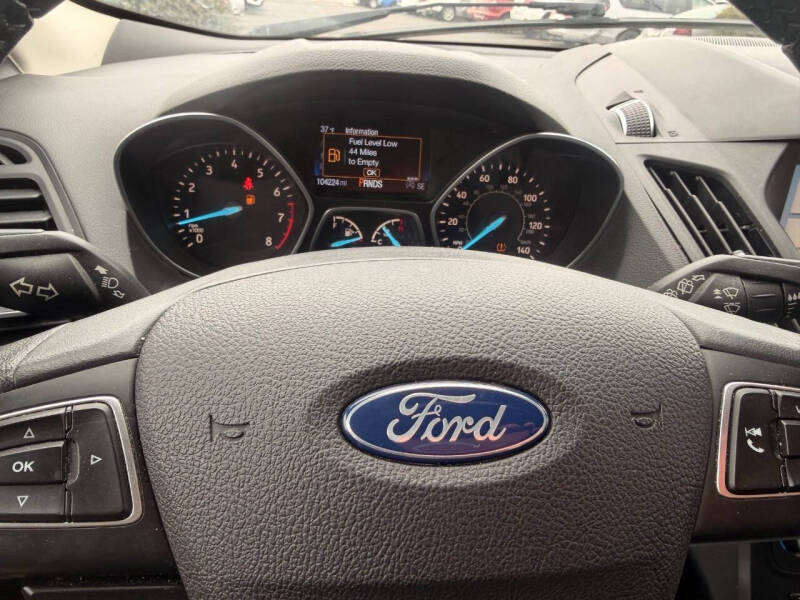 2019 Ford Escape SEL