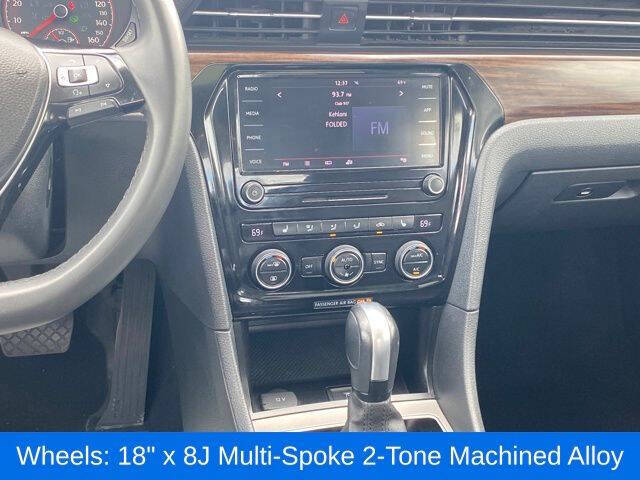 2022 Volkswagen Passat Limited Edition