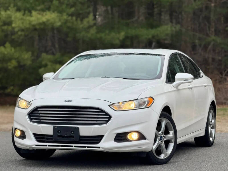 2013 Ford Fusion SE