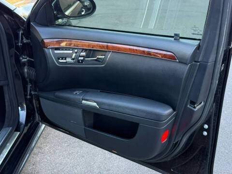 2007 Mercedes-Benz S-Class S 550