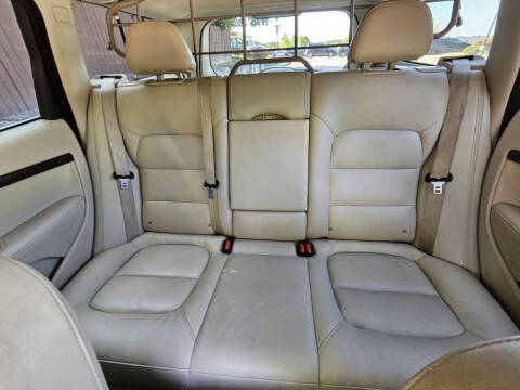2015 Volvo XC70 T5 Drive-E Platinum