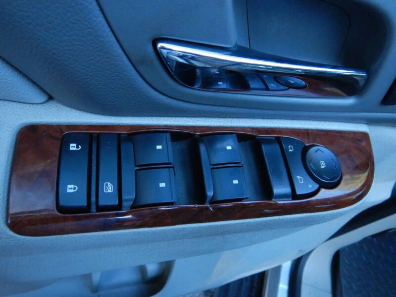 2012 Chevrolet Suburban LT