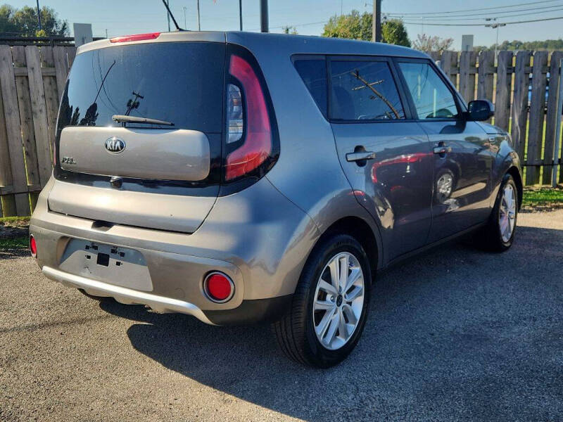 2018 Kia Soul +
