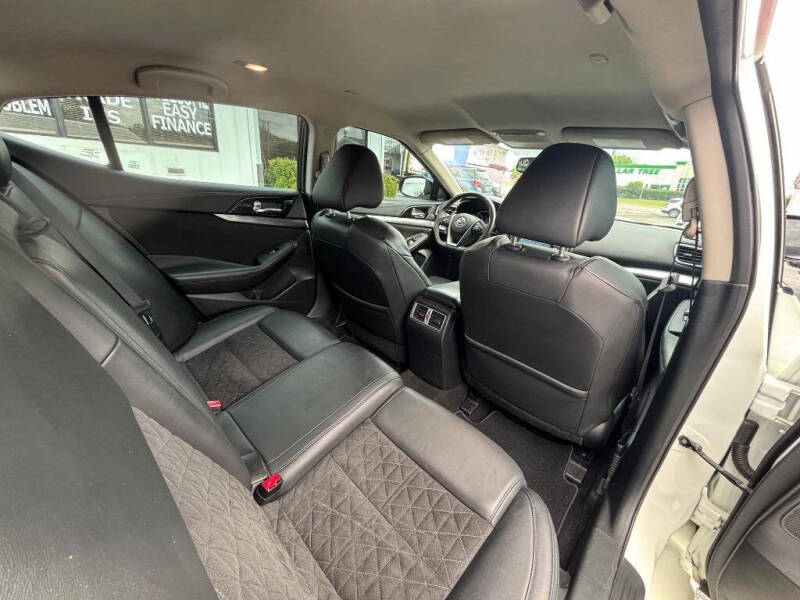 2016 Nissan Maxima 3.5 SR