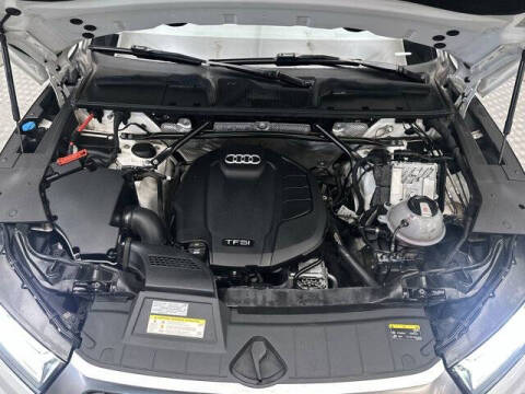 2019 Audi Q5 quattro Prestige 45 TFSI