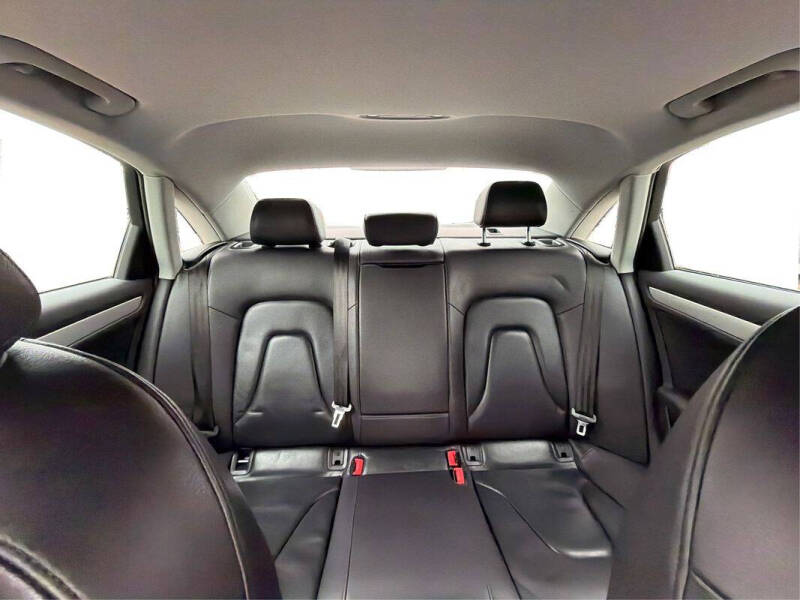 2015 Audi A4 2.0T quattro Premium