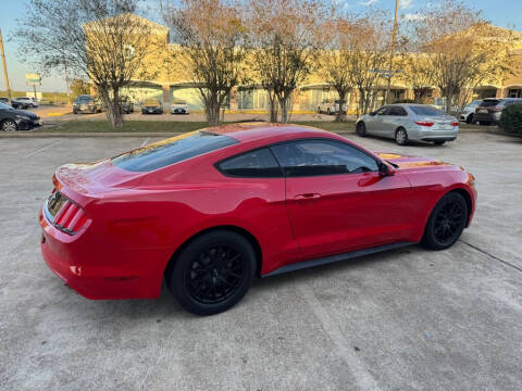 2017 Ford Mustang V6
