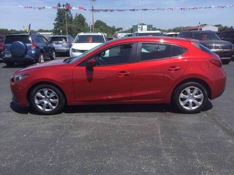2016 Mazda MAZDA3 i Sport