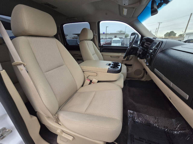 2011 Chevrolet Silverado 3500HD LT