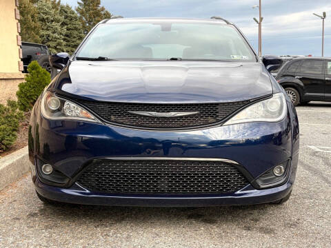 2019 Chrysler Pacifica Touring L Plus