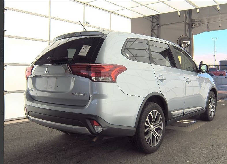 2016 Mitsubishi Outlander for sale at Auto Empire in Chicago, IL