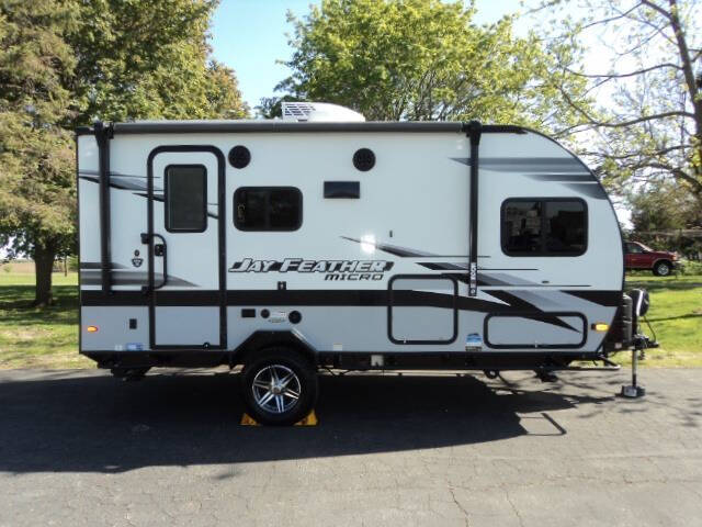 2022 Jayco Jay Feather Micro
