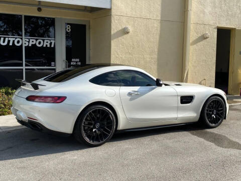 2017 Mercedes-Benz AMG GT
