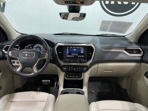 2021 GMC Acadia Denali