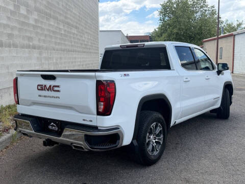 2023 GMC Sierra 1500 SLE