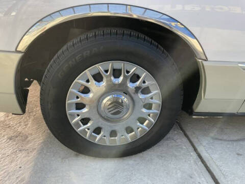 2003 Mercury Grand Marquis GS