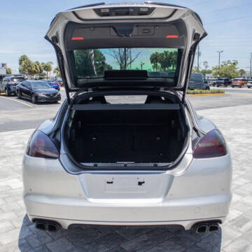 2013 Porsche Panamera GTS