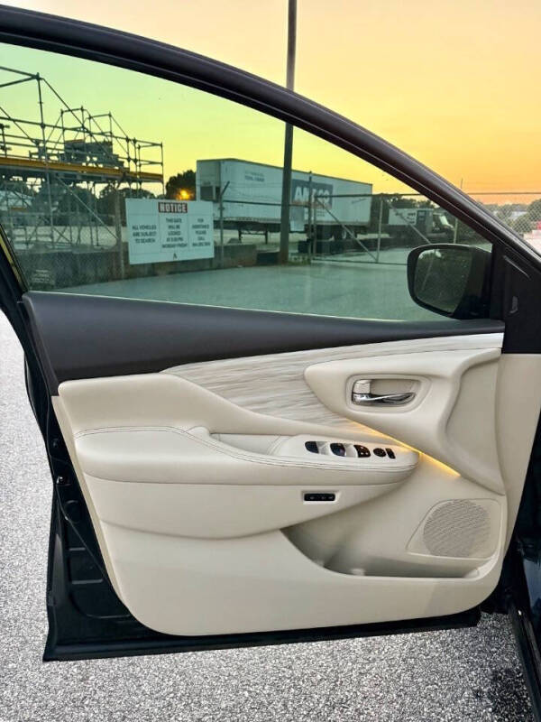2017 Nissan Murano Platinum