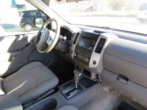 2017 Nissan Frontier SV