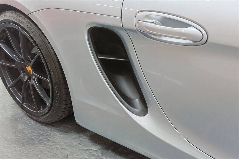 2016 Porsche Boxster Spyder