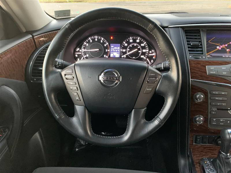 2017 Nissan Armada SV